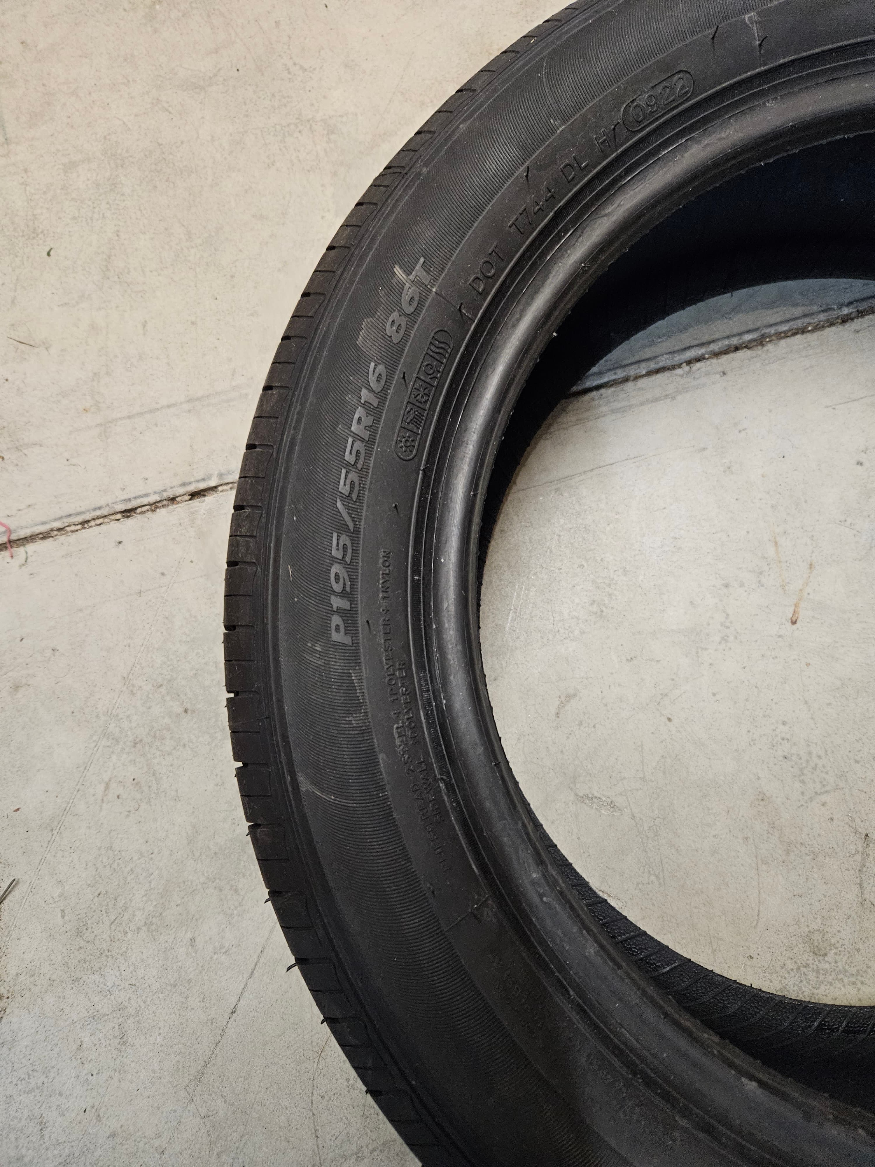 Hankook Optimo H426