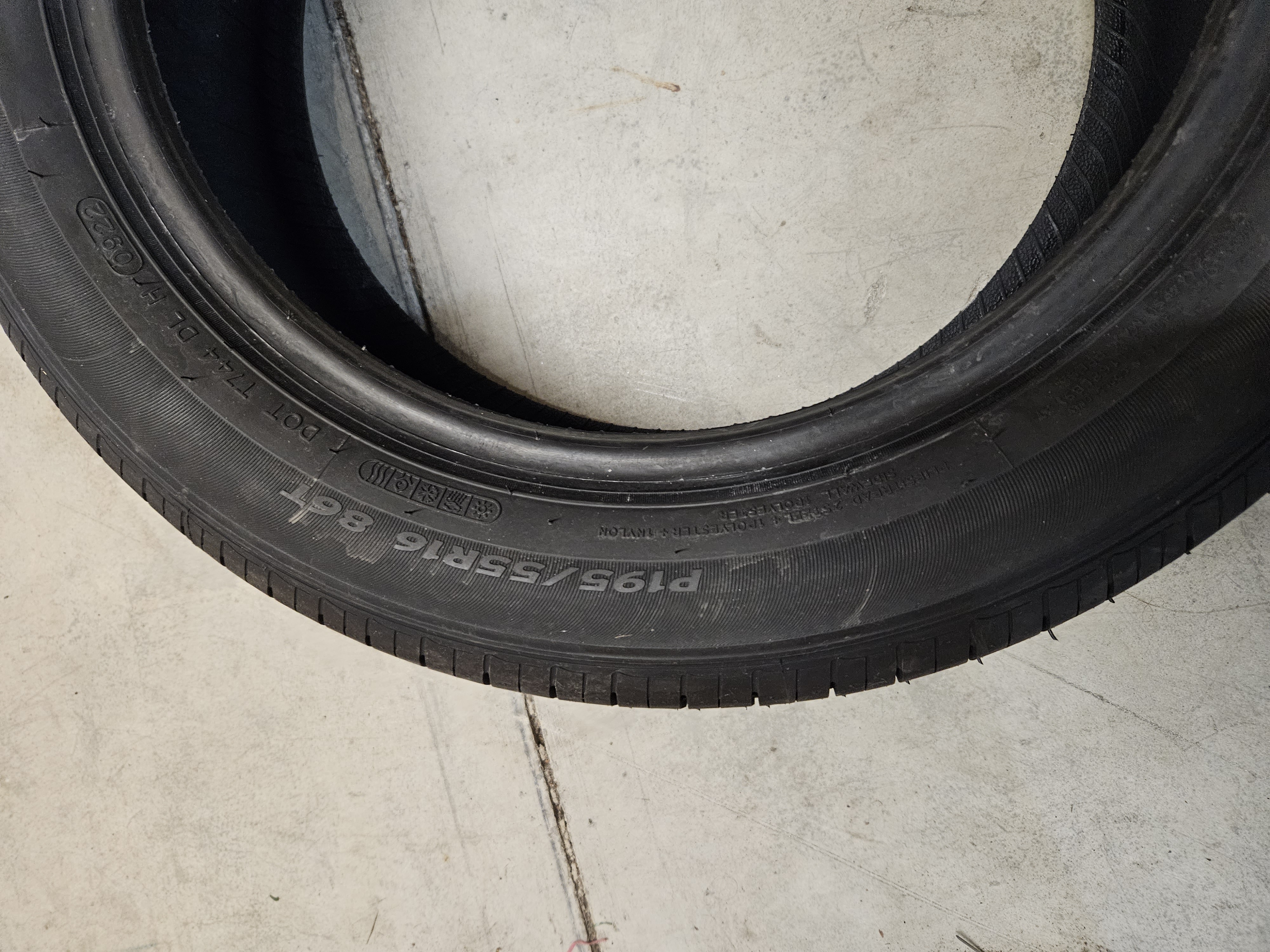 Hankook Optimo H426